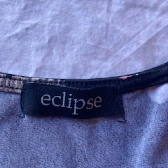 Short Flowery eclipse dress - Picture 4 of 4